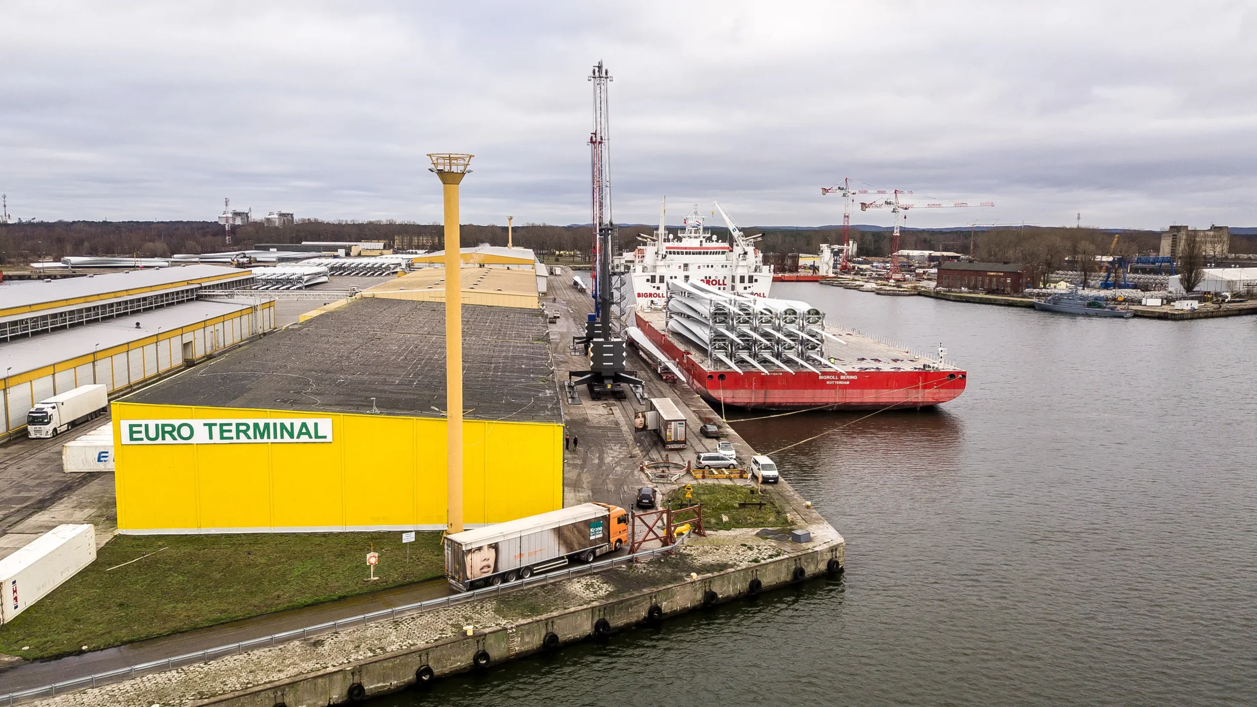 portfolio-pictures-euroterminal-swinoujscie-01